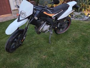 DERBI SENDA R X-RACE 50 CCM POZNAŃ SZCZEPANKOWO