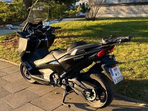 YAMAHA TMAX DX