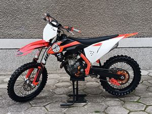 KTM SX-F →