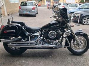 YAMAHA XVS 650 DRAG STAR CLASSIC