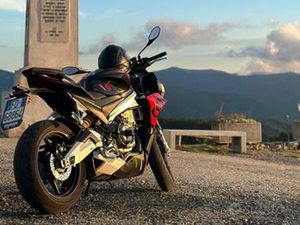 APRILIA TUONO 660 FACTORY