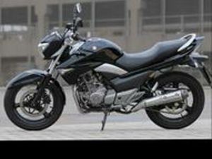 SUZUKI INAZUMA 250 - 2014