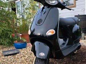 VESPA ET2 BJ. 1998