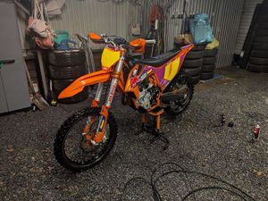 KTM 250 SX-F TROY LEE DESIGNS 2021 WIELICZKA