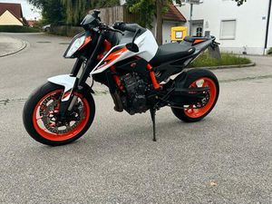 KTM DUKE 890R
