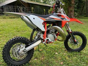 KTM 50 SX 2022 KINDERMOTOCROSS, WENIG STUNDEN