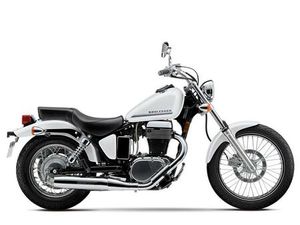 2016 SUZUKI BOULEVARD S40