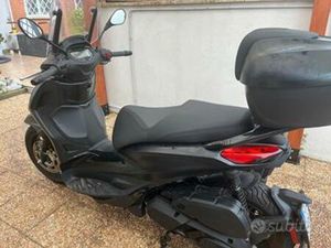 PIAGGIO BEVERLY 400 - 2023