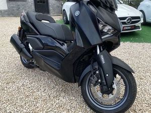 XMAX TECHMAX 300 ODIVELAS