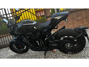 CB 1000R