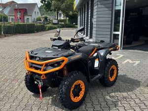 CAN-AM OUTLANDER