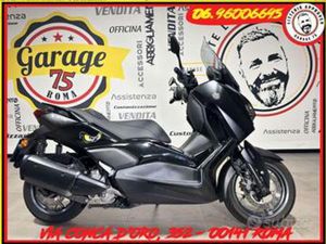 YAMAHA X-MAX 300 TECH MAX - 2024