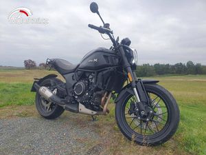 CFMOTO 700 CL-X HERITAGE