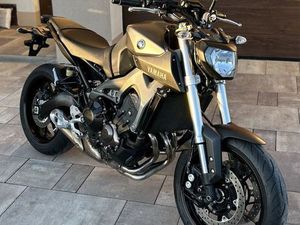 YAMAHA MT09 SUPER STAN! MT-09! 1 WLAŚCICIEL! NISKI PRZEBIEG! NAMYSLÓW