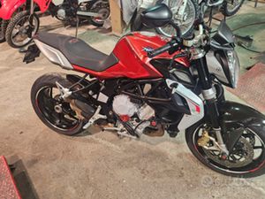 BRUTALE 800 2014 FINANZIABILE