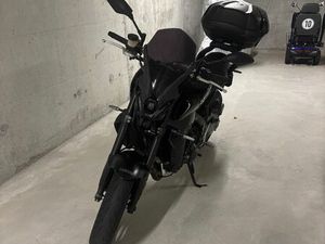 YAMAHA MT-09