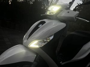 PIAGGIO MEDLEY 125 S POZNAŃ LAWICA