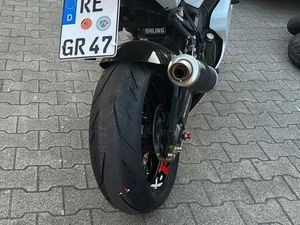 SUZUKI GSX R 750 K5