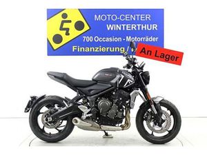 TRIUMPH TRIDENT 660 ABS