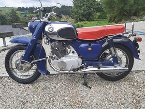 HONDA C72 DREAM VETERANENMOTORRAD