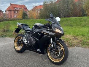 HONDA CBR 1000RR SC57