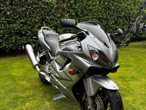 HONDA CBR 600 F PC35