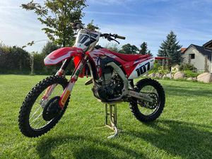 HONDA CR 450 MOTOCROSS
