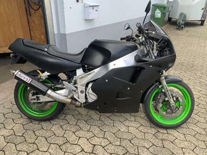 OLDTIMER YAMAHA FZR 1000 EXUP EZ. 1990