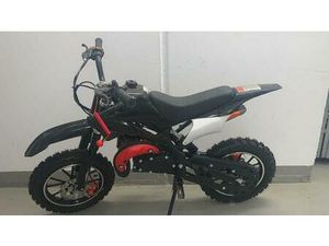 KINDER-CROSS-MOTORRAD MIT BENZINMOTOR