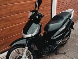 PEUGEOT TWEET 2010 — SCOOTERS | PEUGEOT — MARKTPLAATS