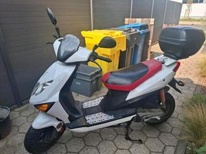 KEEWAY RY6 49 CCM