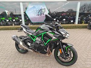 ② KAWASAKI Z H2 2020 16DKM