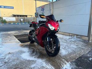 HONDA - CBR 1000RR FIREBLADE