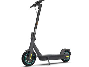 SEGWAY NINEBOT G30D II 2. GEN. E-SCOOTER E-ROLLER KICK ABE DE 20KM/H