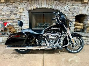 2019 FLHX - STREET GLIDE