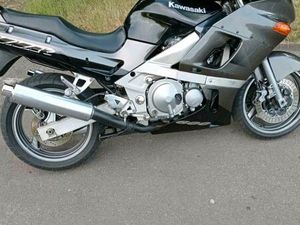 KAWASAKI ZZR 600