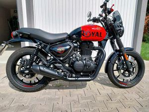 ROYAL ENFIELD HUNTER 350