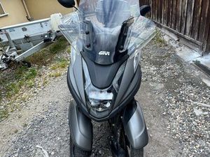 SCOOTER YAMAHA TRINITY 125