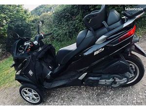 PIAGGIO MP3 500