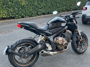 HONDA CB 650 R