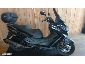 SCOOTER KYMCO X-TOWN 300 FULL BLACK GTIE 16 MOIS