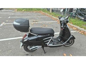 SCOOTER ÉLECTRIQUE TILSCOOT R