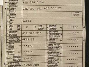 KTM DUKE 390 CANTON SOLEURE -