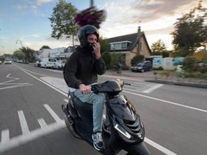 ZIP 172CC STAGE 2 MET 30,2PK — SCOOTERS | PIAGGIO — MARKTPLAATS