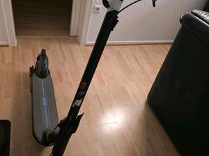 SEGWAY-NINEBOT MAX G30D II E-SCOOTER, MIT STOßDÄMPFER