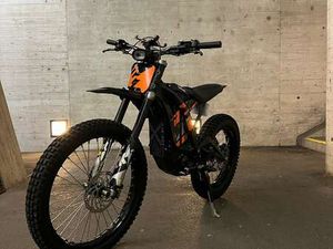 SUR-RON SONSTIGE LIGHT BEE X – SONDERVARIANTE (25KM/H+) SCHWARZ