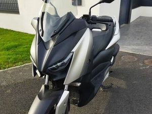 SCOOTER X MAX 125 TBE 1ÈRE MAIN