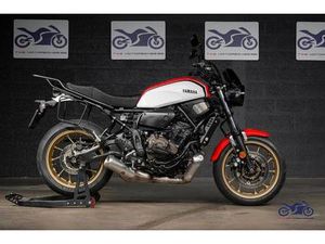 ② YAMAHA XSR 700 - 5.243 KM