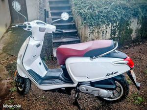 SCOOTER 50 CC 4T KYMCO LIKE