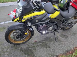 VEND SUZUKI 650 V STORM DL